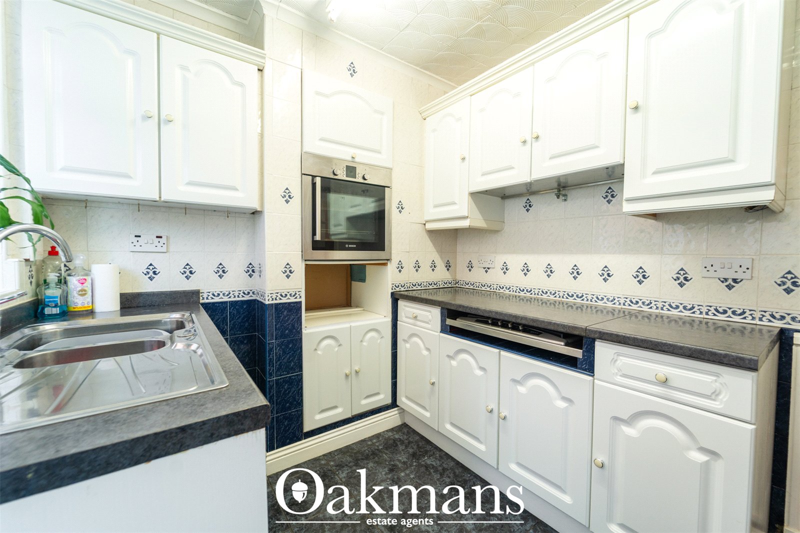Littleheath Lane, Bromsgrove, B60
