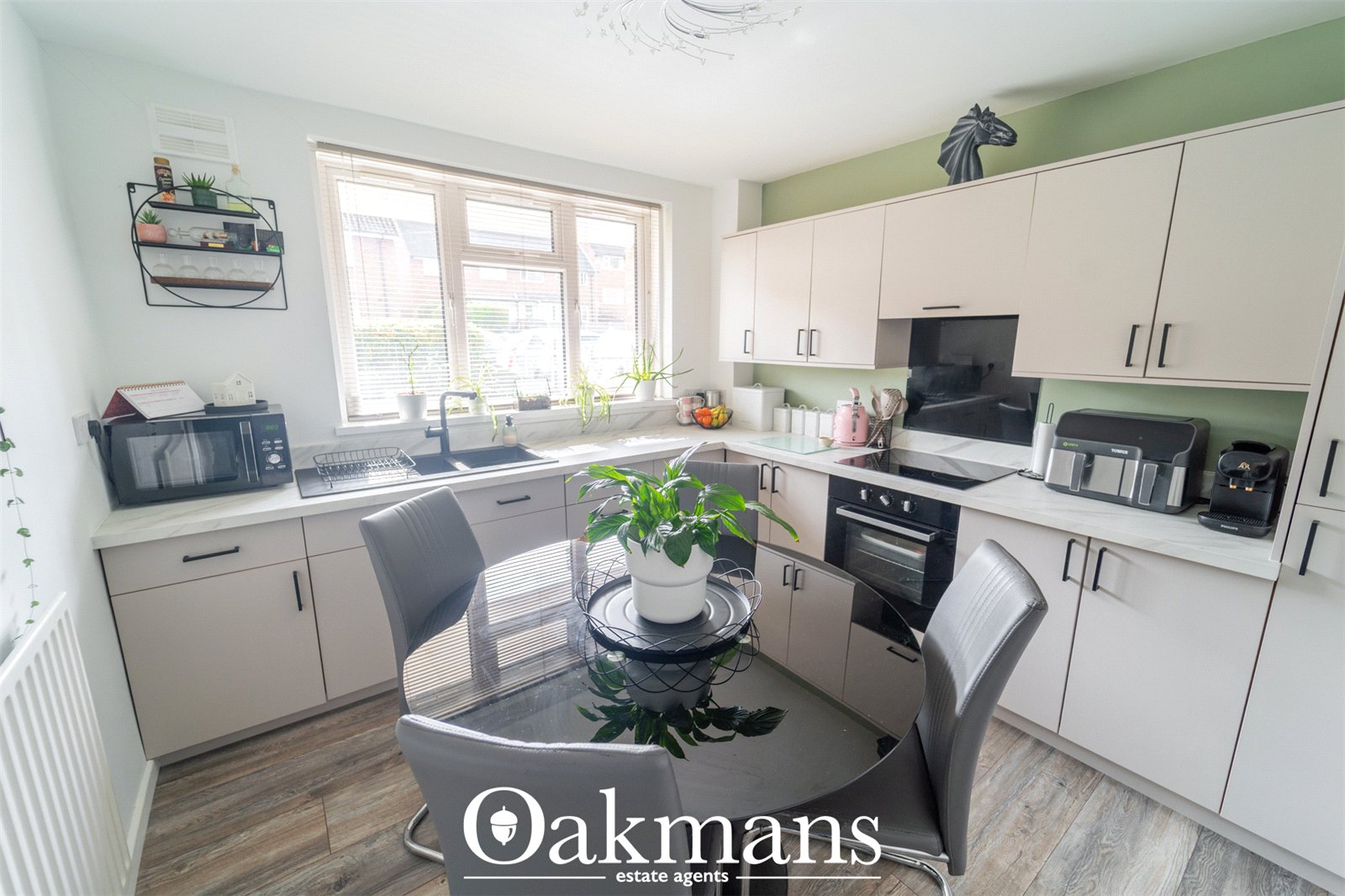 Rennie Grove, Birmingham, B32