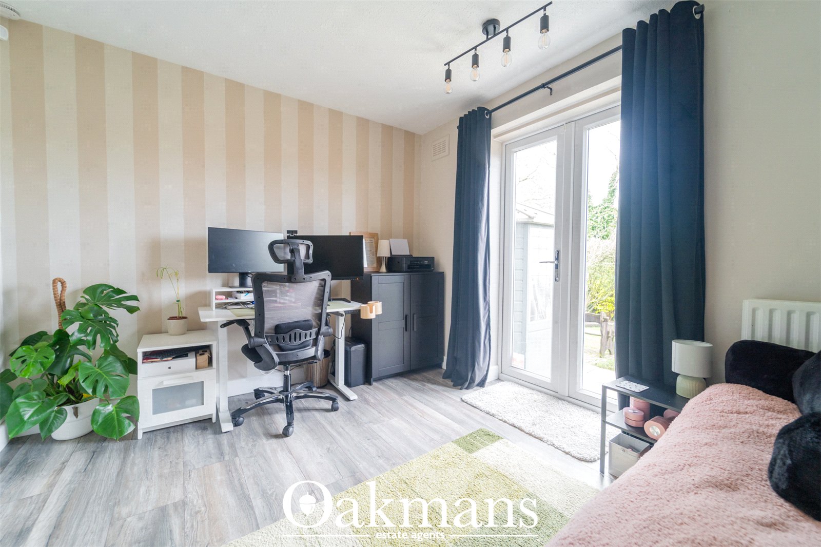 Rennie Grove, Birmingham, B32
