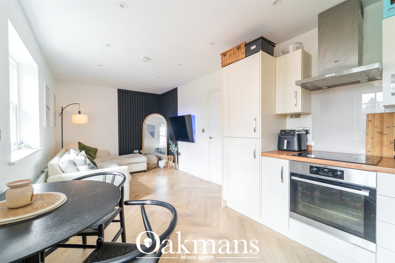 Macniece Close, Birmingham, B29