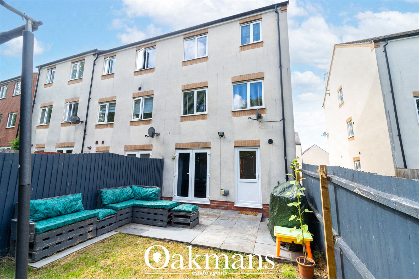 Dixon Close, Redditch, B97