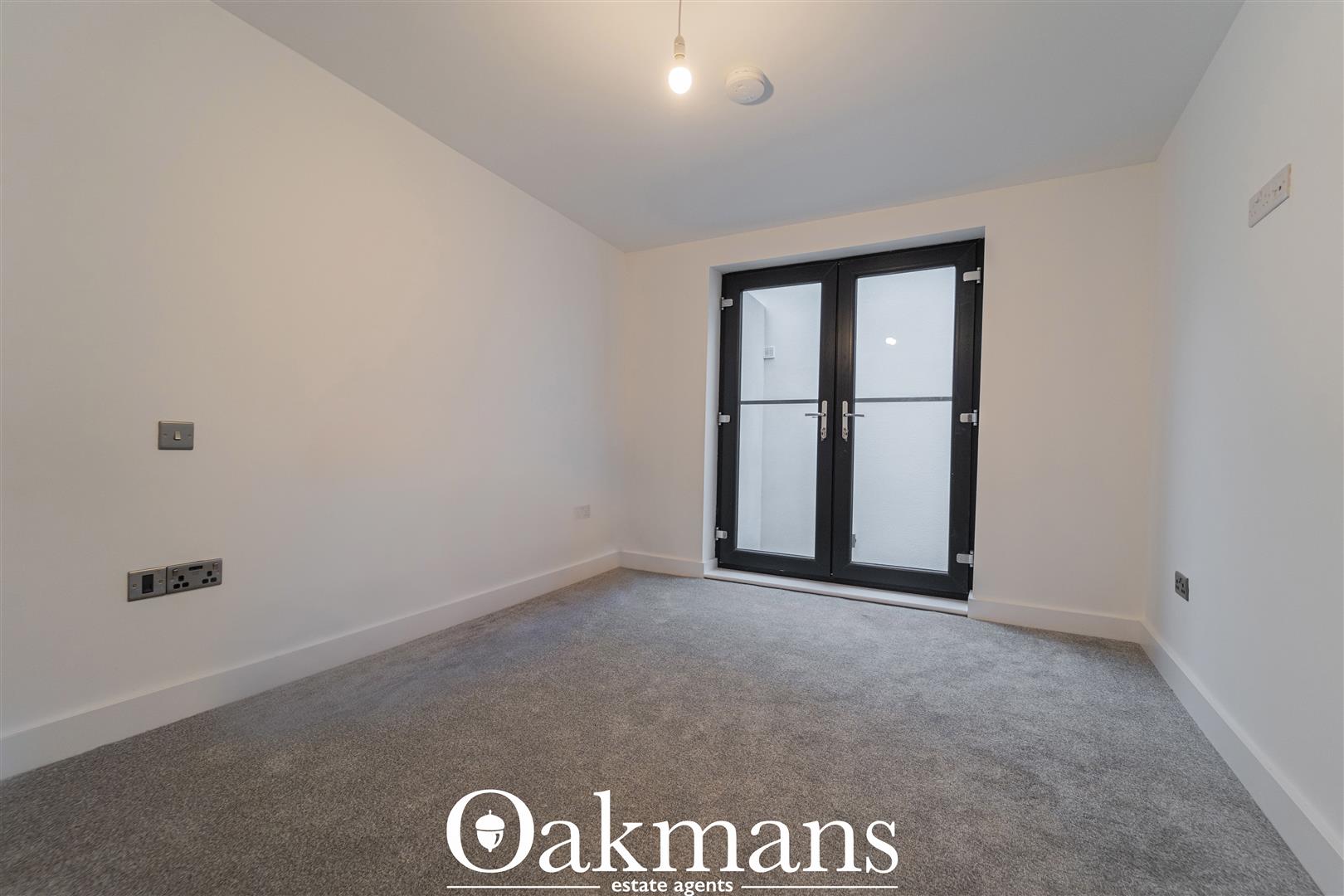 Stratford Road, Solihull, B90