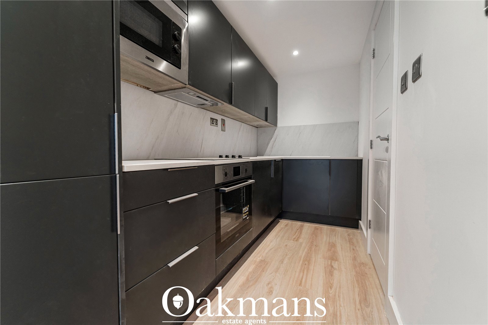 Stratford Road, Solihull, B90