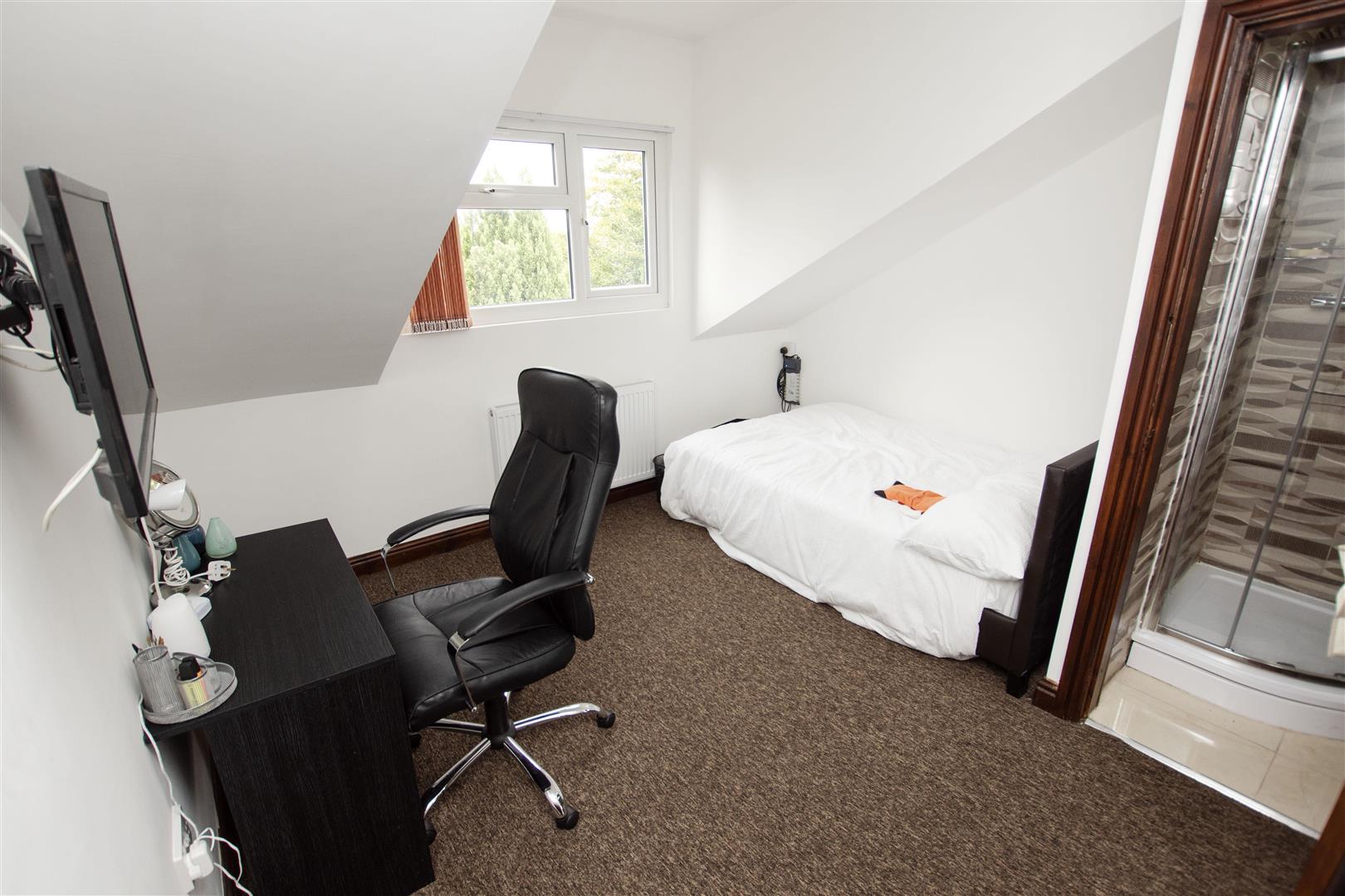 Holly Grove, Birmingham, B29