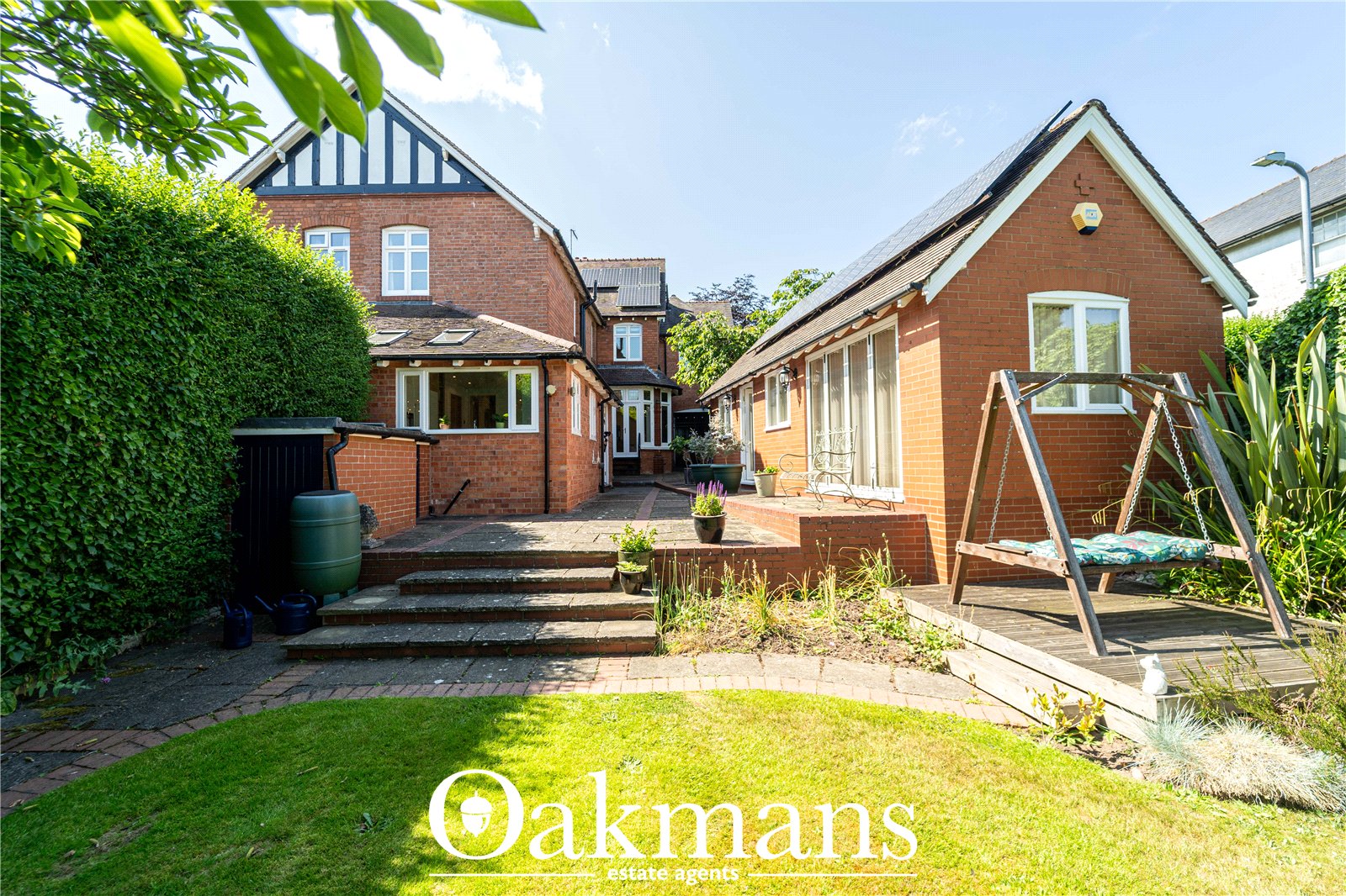 College Road, Bromsgrove, B60