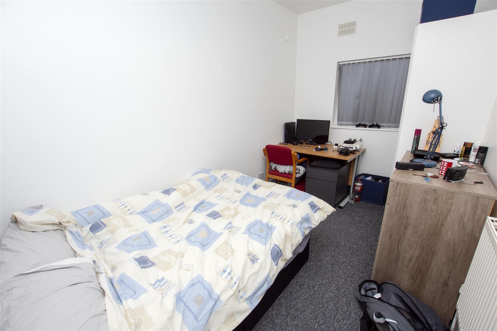 Oak Tree Lane, Birmingham, B29