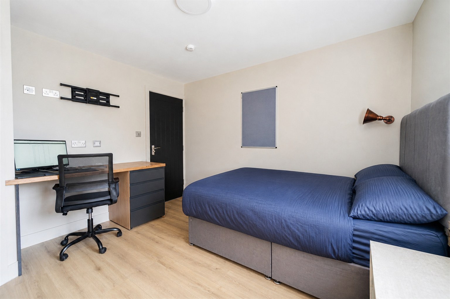 Heeley Road, Birmingham, B29