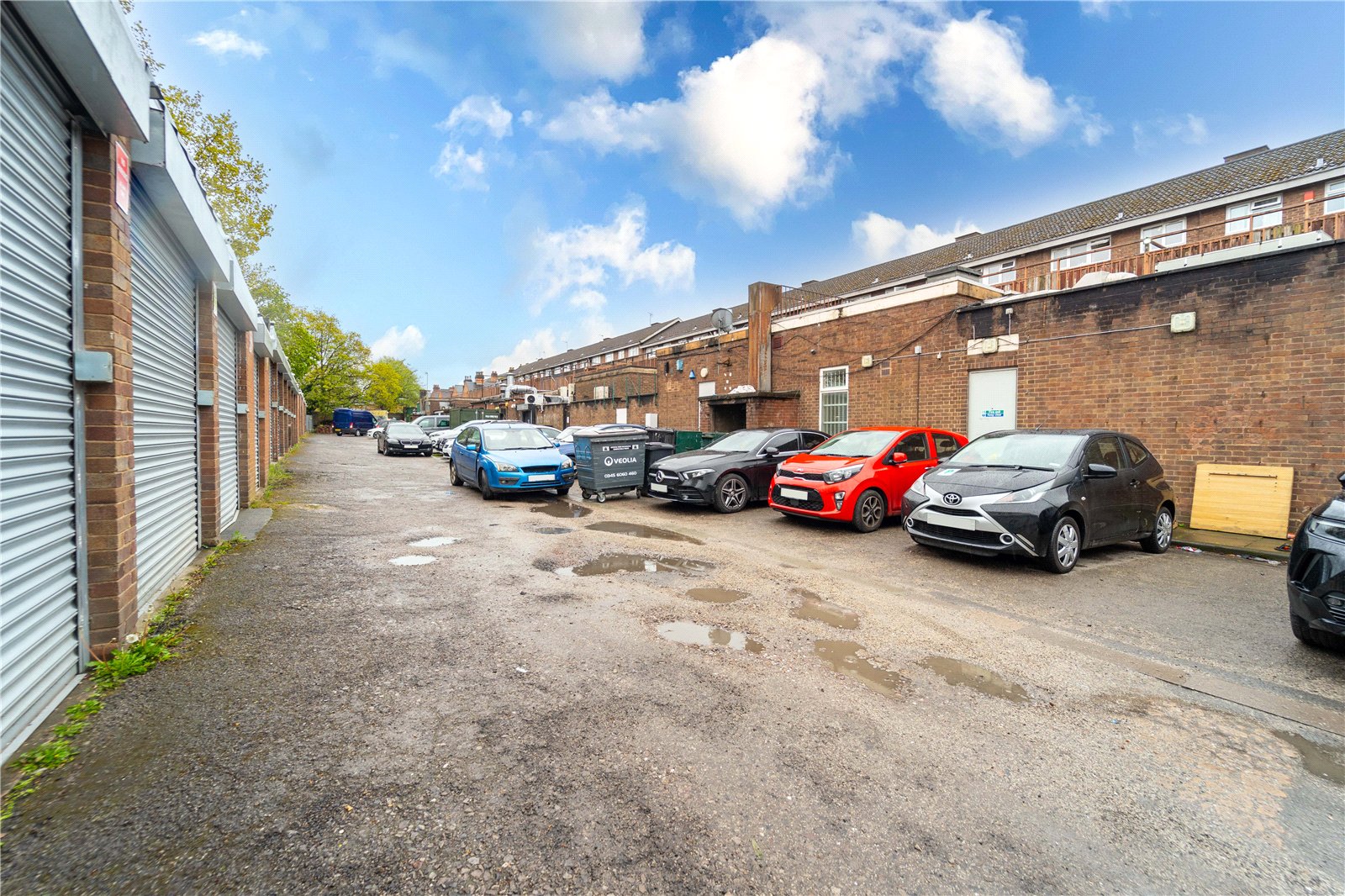 Warwick Road, Birmingham, B27