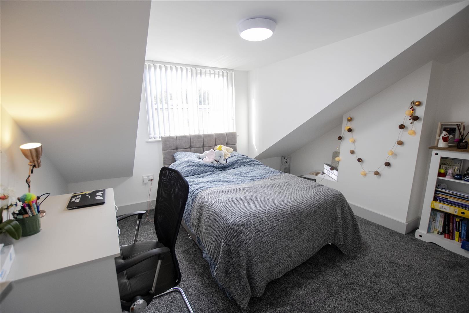 Heeley Road, Birmingham, B29