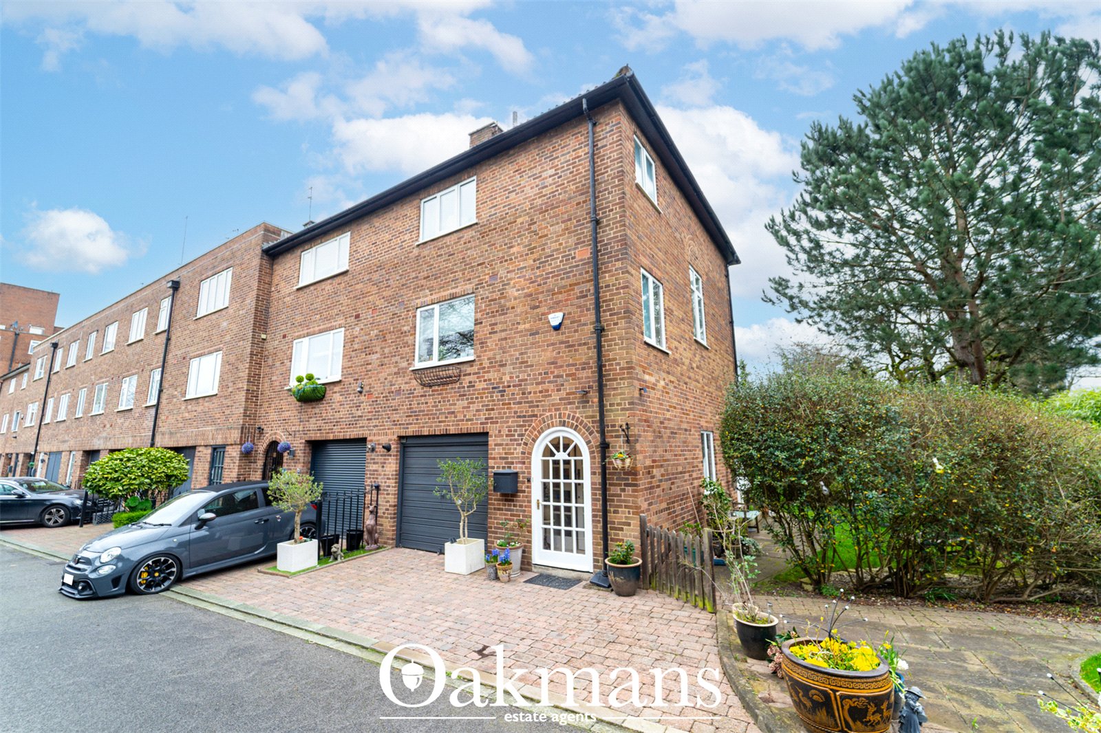 West Drive, Birmingham, B5