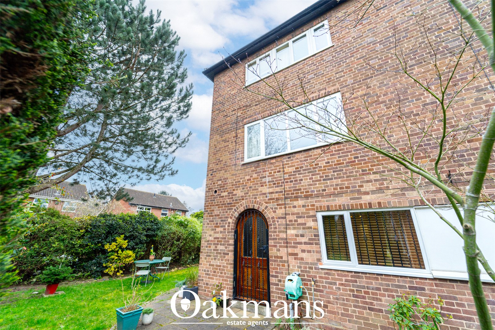 West Drive, Birmingham, B5