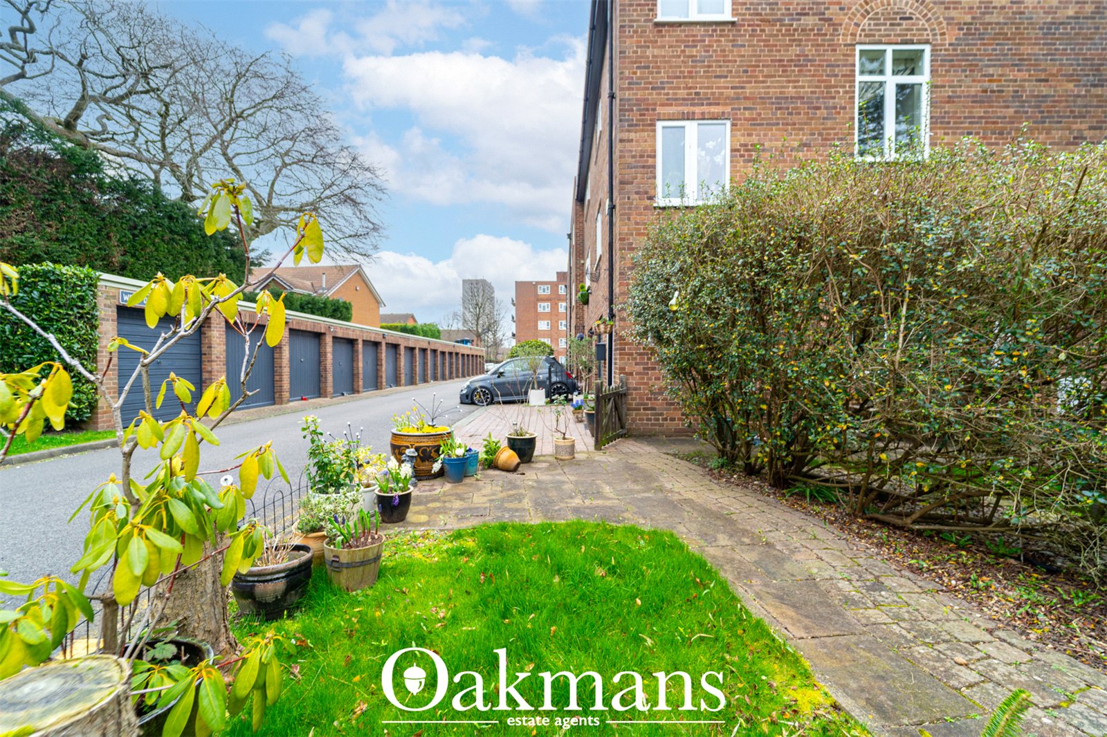West Drive, Birmingham, B5