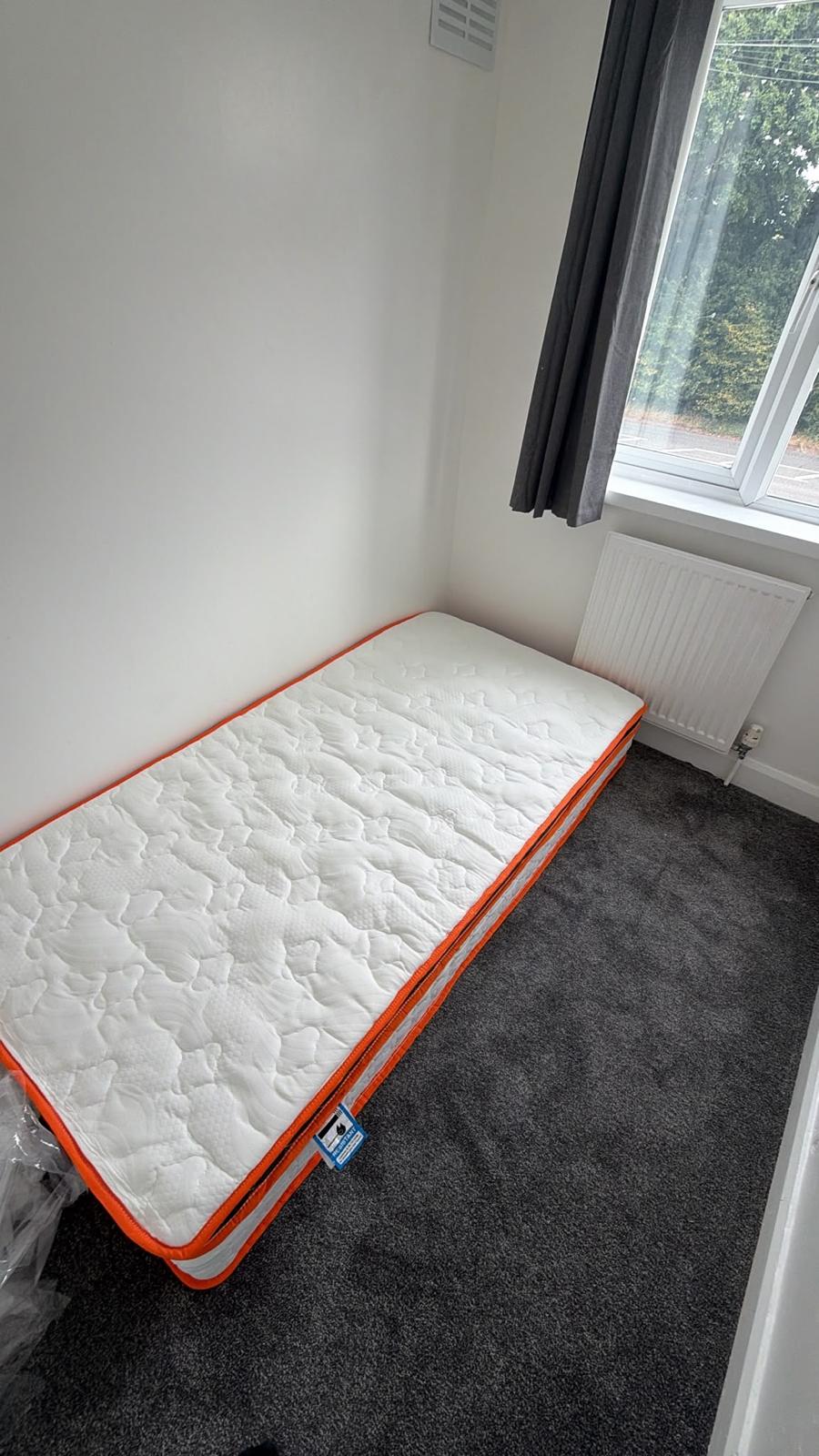 Groveley Lane, Birmingham, B31
