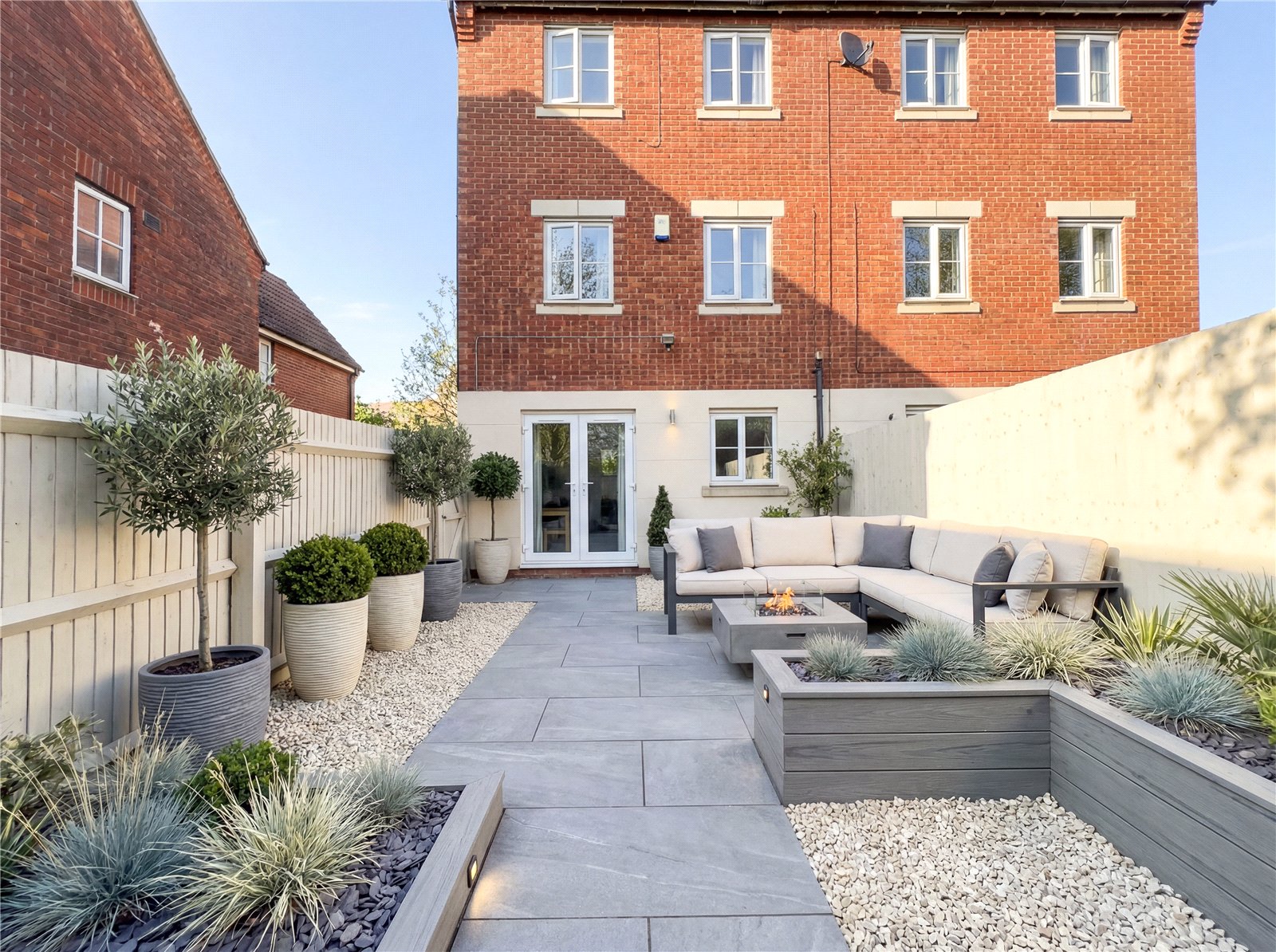 Warmstry Road, Bromsgrove, B60