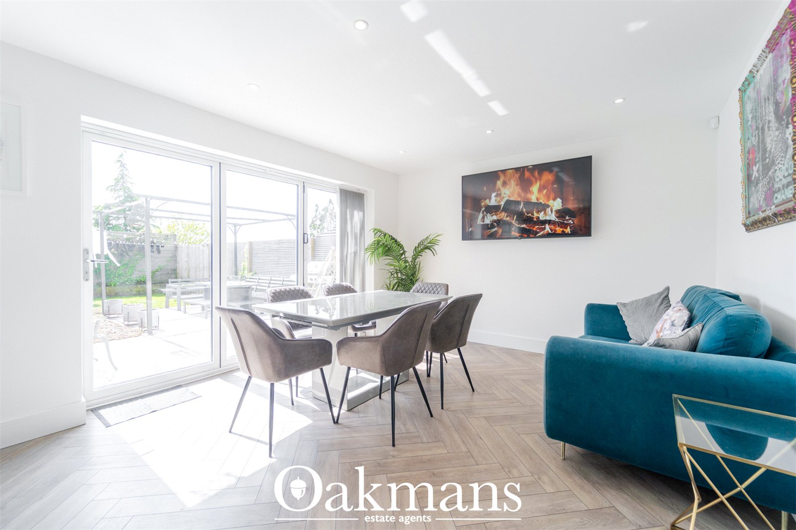 Castle Road West, Oldbury, B68