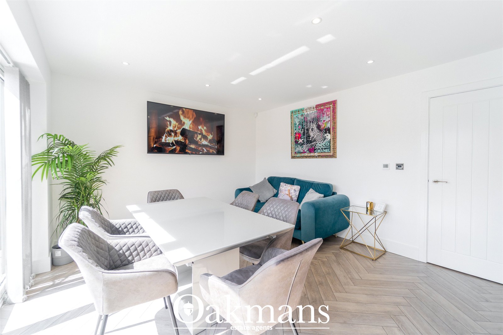 Castle Road West, Oldbury, B68