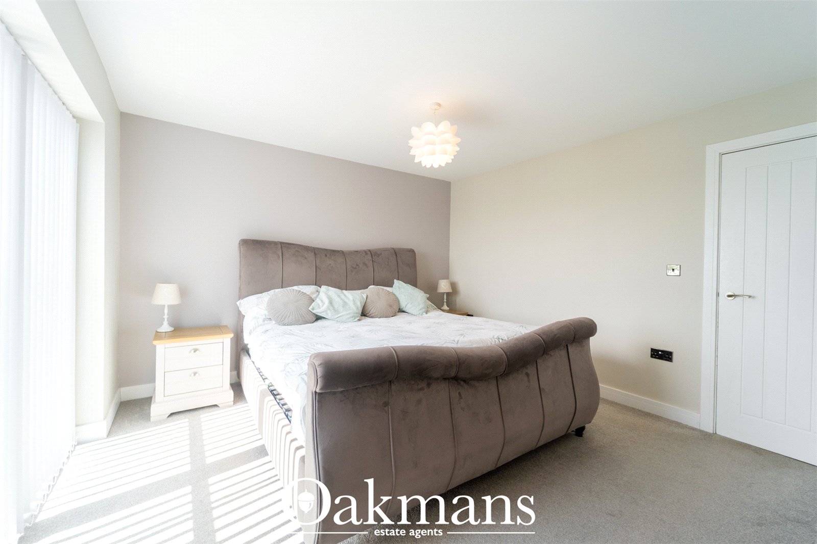 Castle Road West, Oldbury, B68