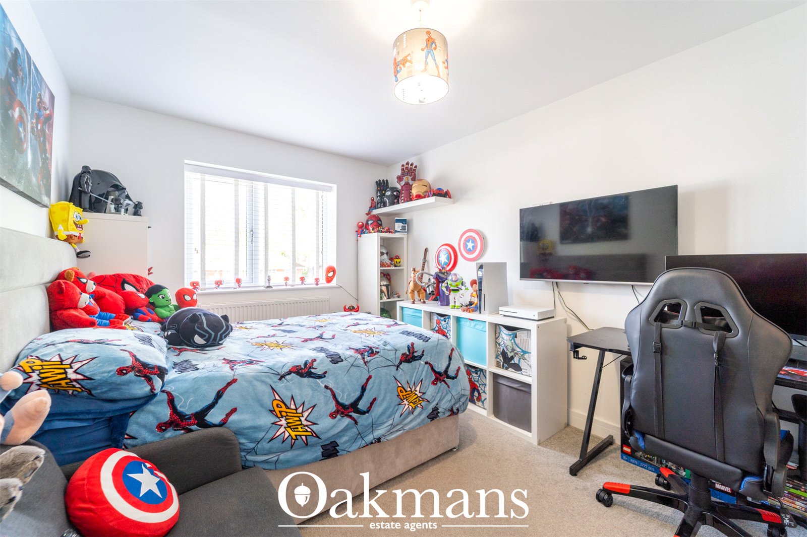 Castle Road West, Oldbury, B68