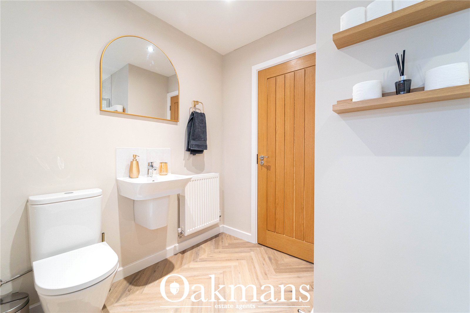 Calvert Close, Alcester, B49
