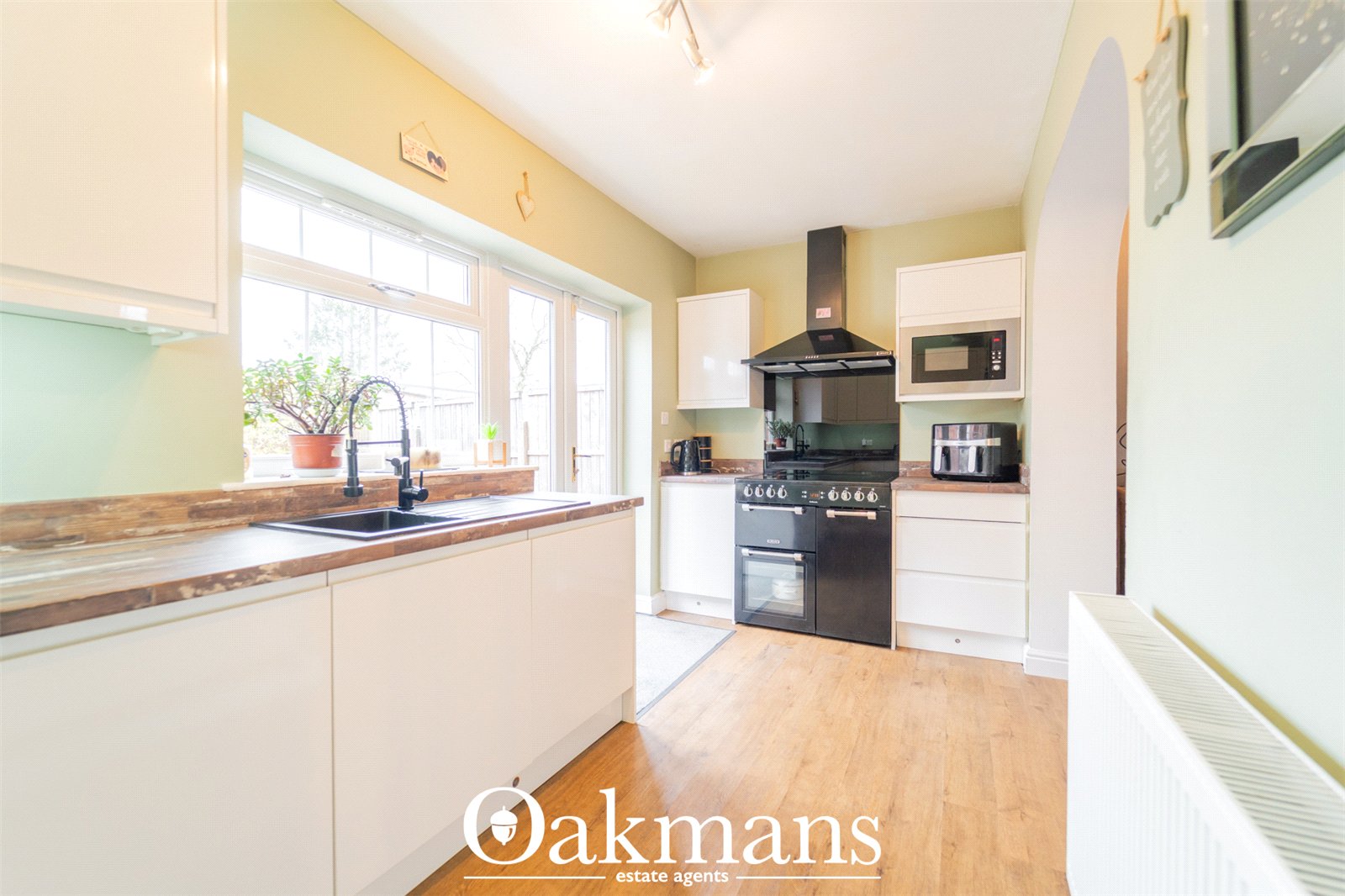 Evesham Road, Redditch, B97