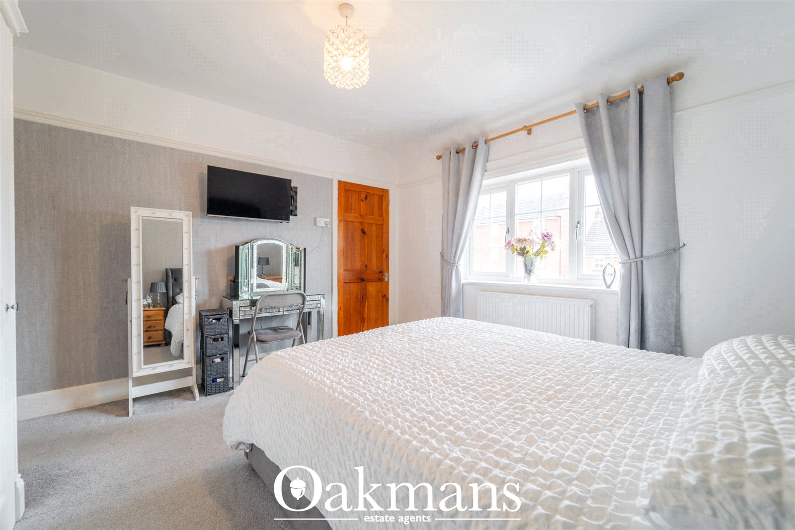 Evesham Road, Redditch, B97