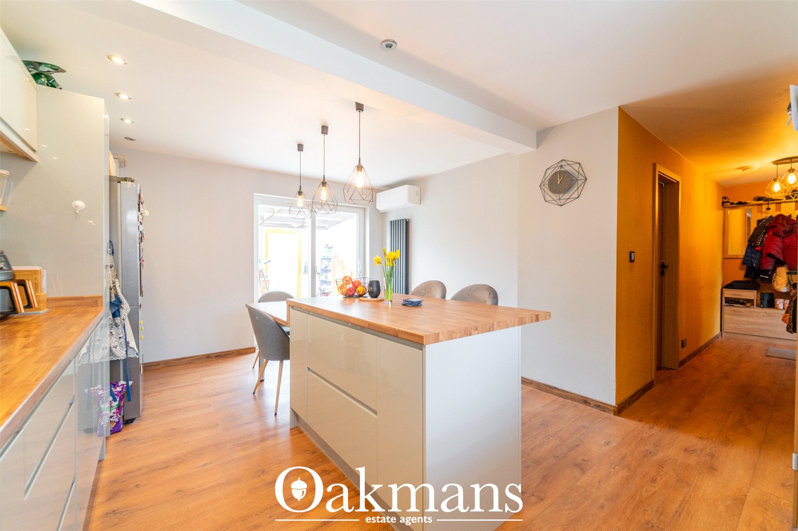 Treville Close, Redditch, B98
