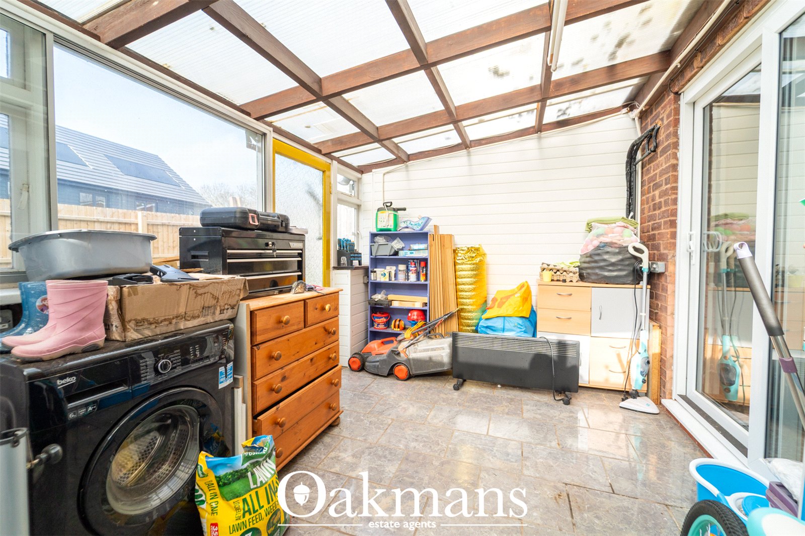 Treville Close, Redditch, B98