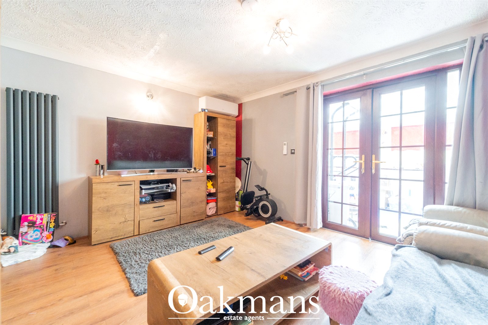 Treville Close, Redditch, B98