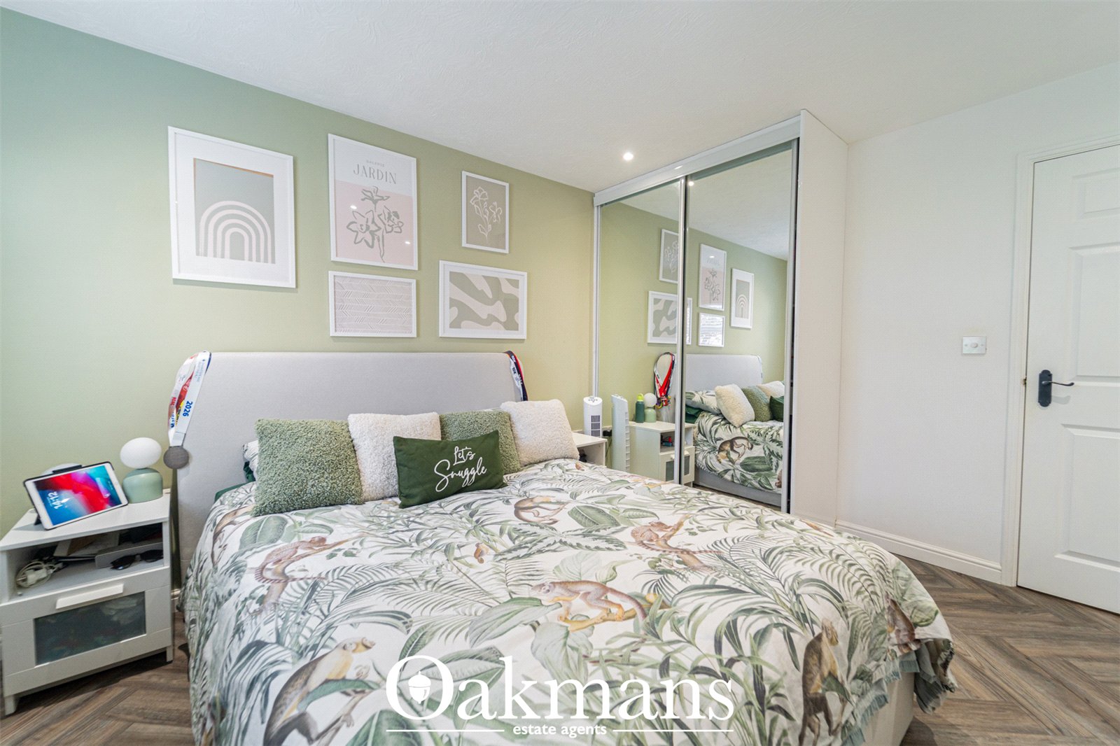 Rumbush Lane, Solihull, B90