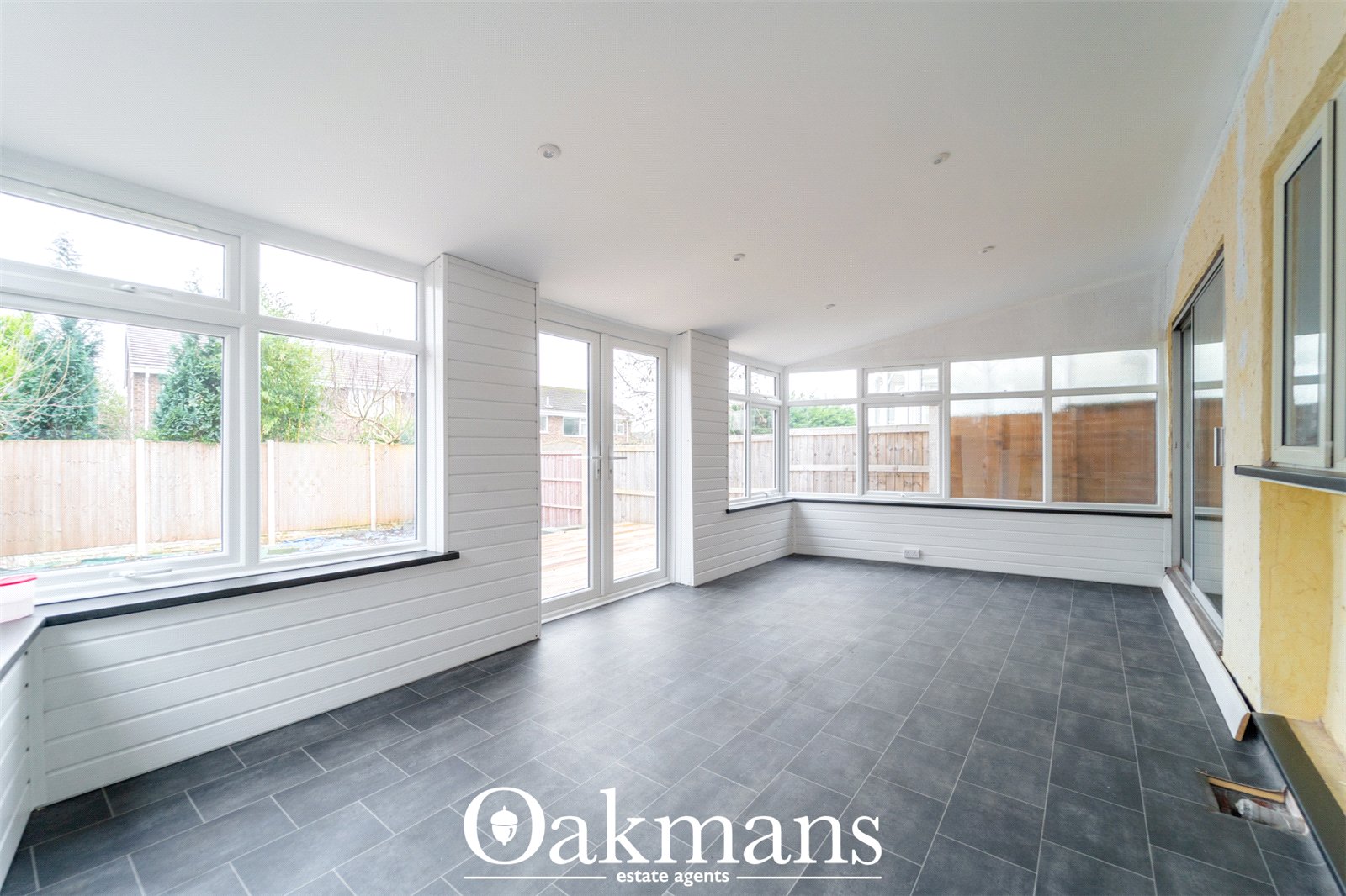 Cotswold Way, Bromsgrove, B61