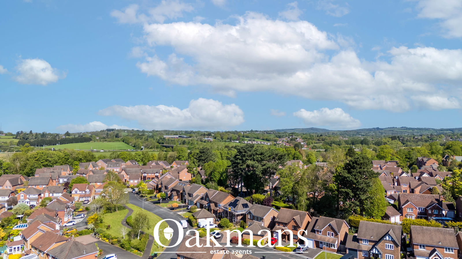 Guys Walk, Bromsgrove, B61