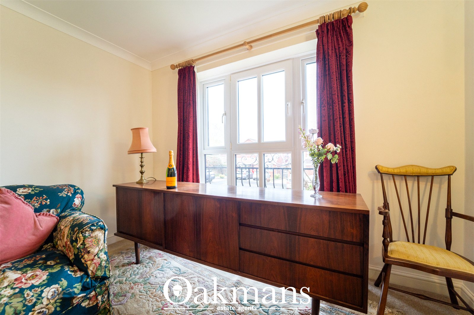 Kingfisher Court, Droitwich, WR9