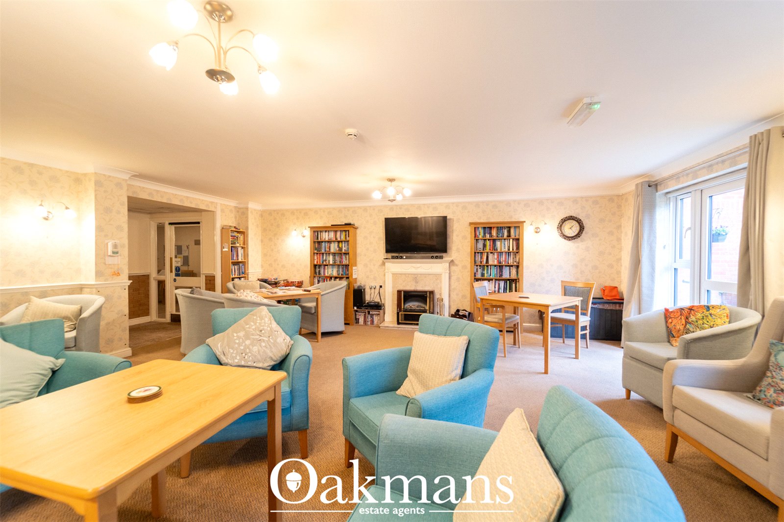 Kingfisher Court, Droitwich, WR9
