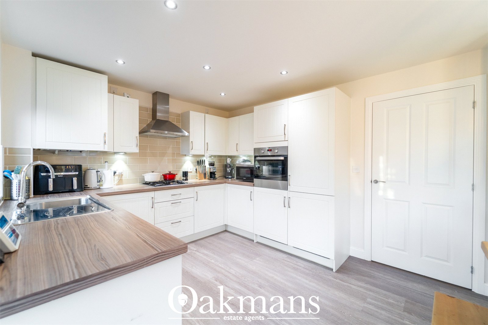 Chimney Way, Bromsgrove, B60