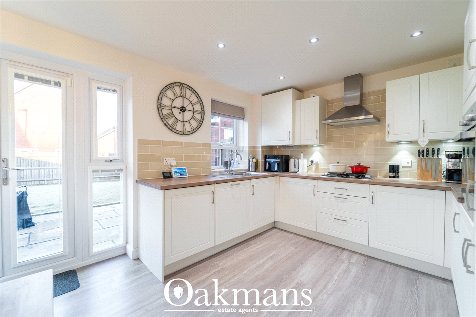 Chimney Way, Bromsgrove, B60