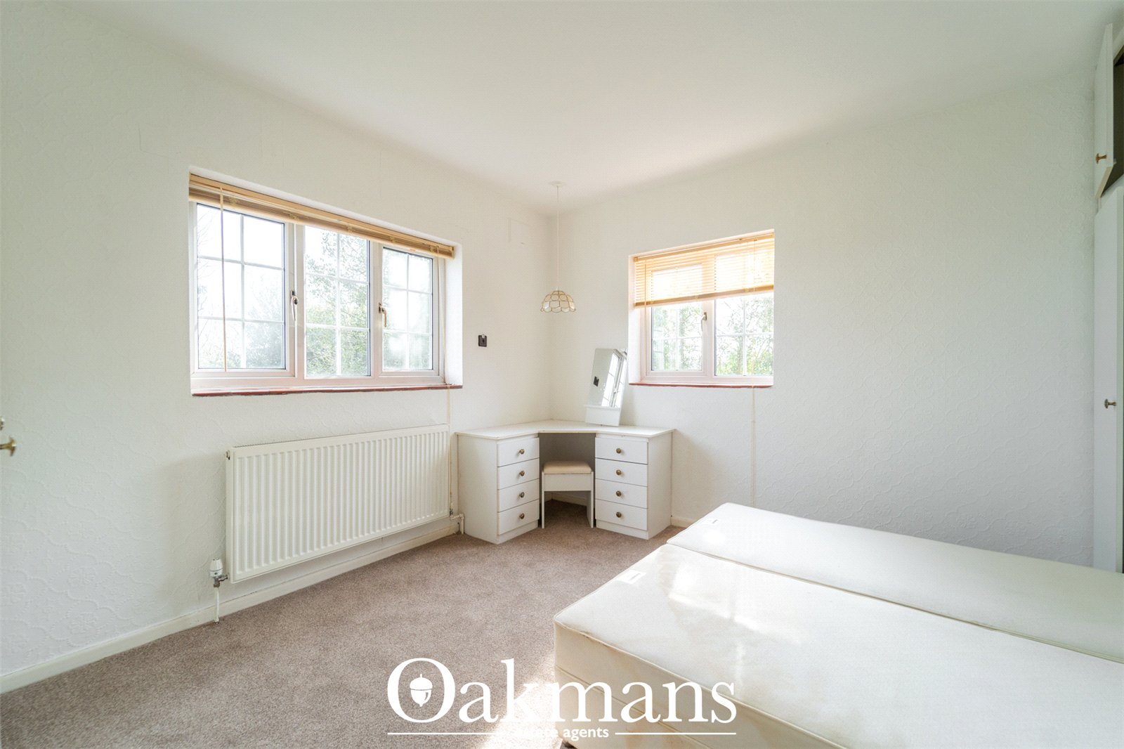 Hinton Fields, Bromsgrove, B61