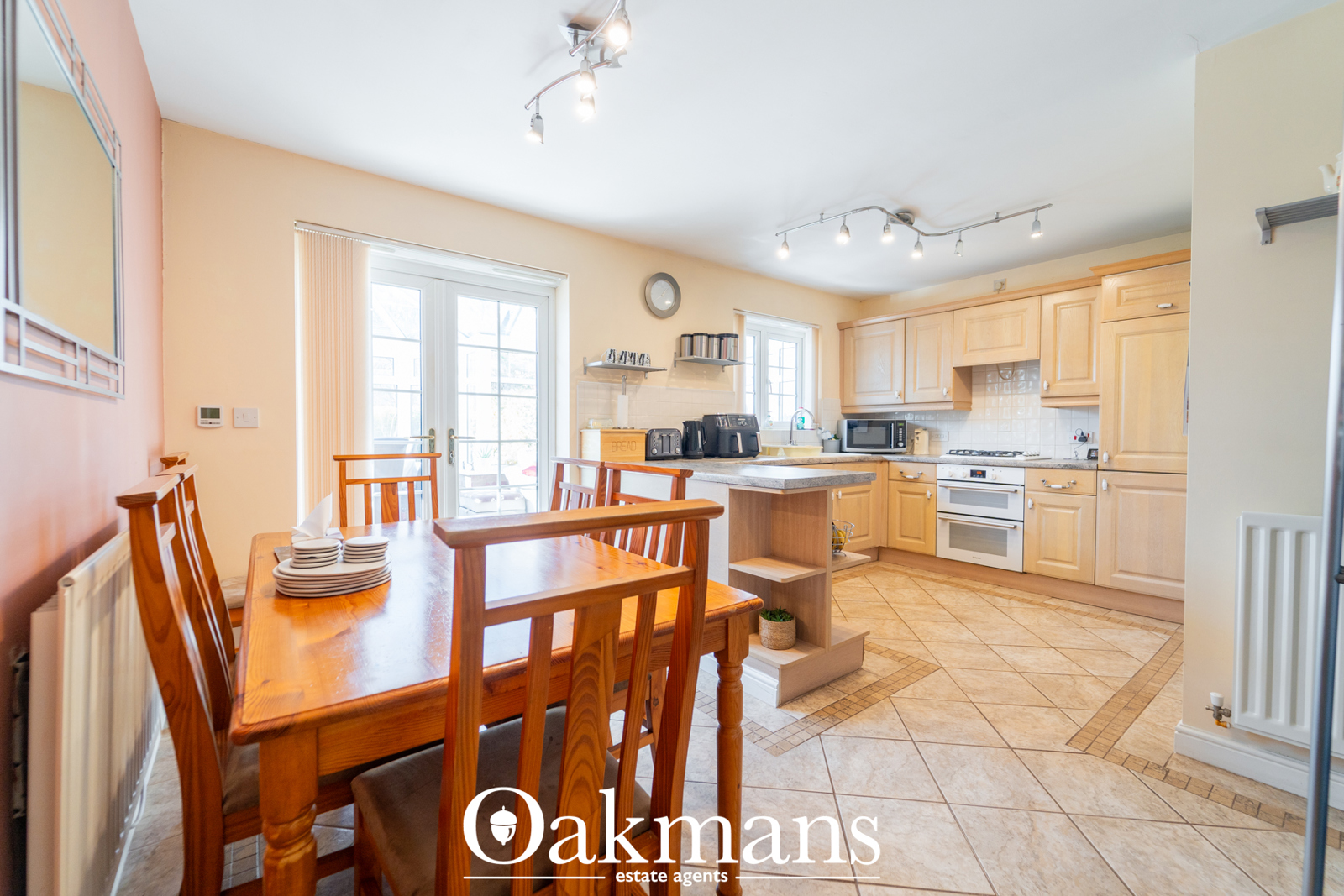Reed Mace Drive, Bromsgrove, B61