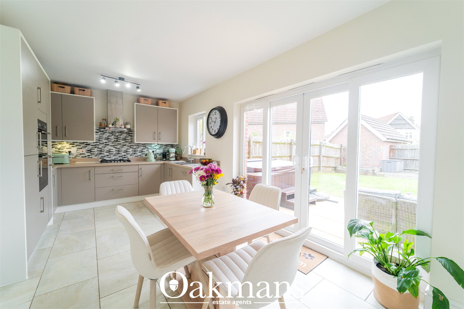 Rutherford Road, Bromsgrove, B60