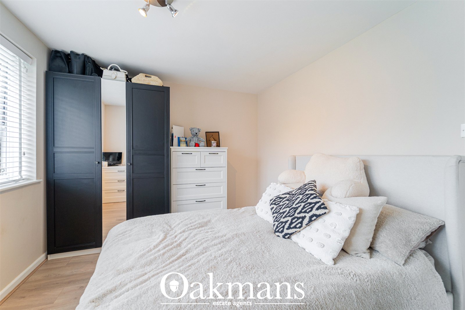 Salford Close, Redditch, B98