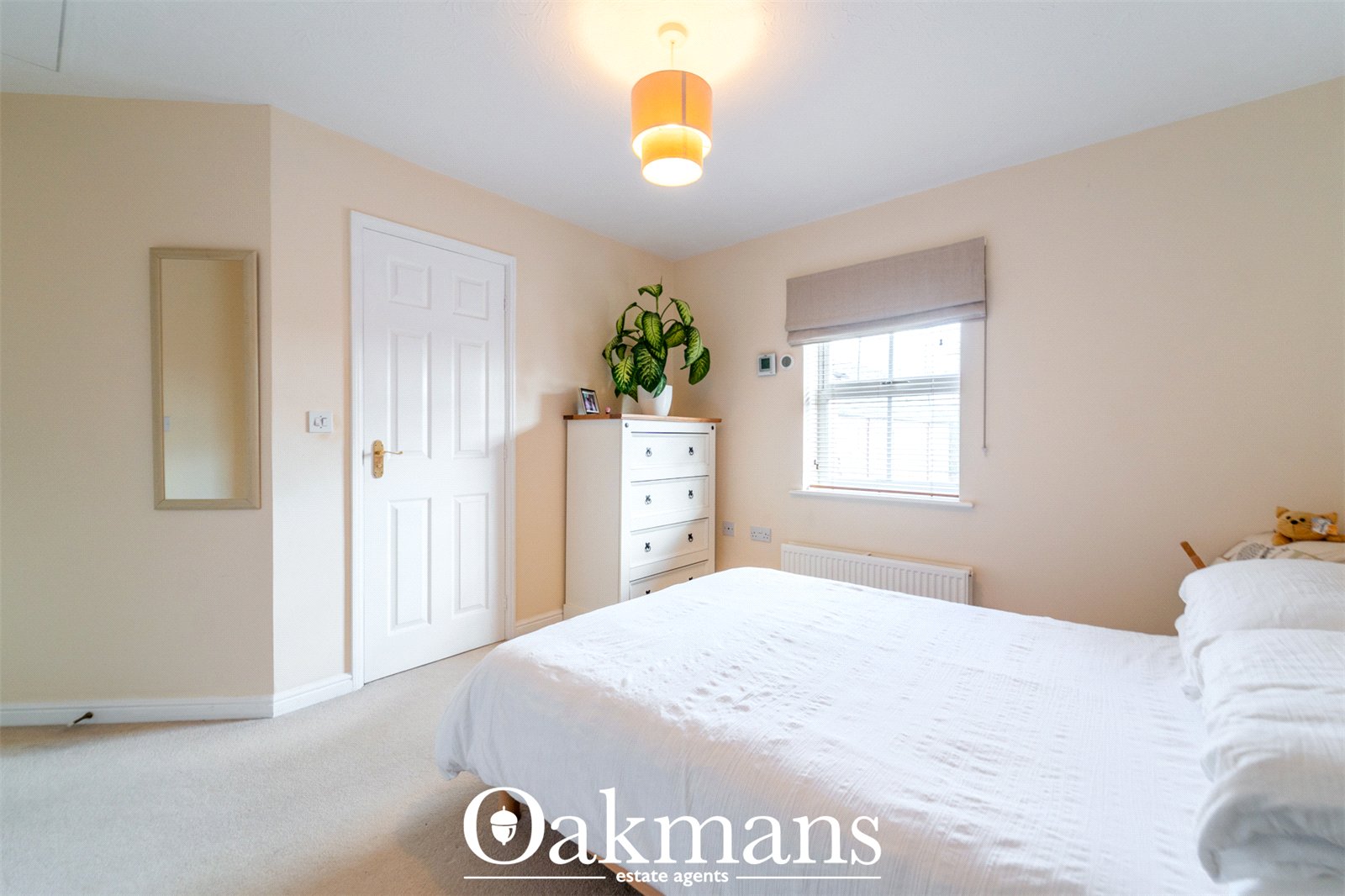 Newton Square, Bromsgrove, B60