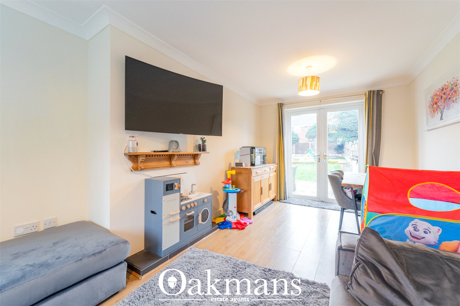 Cobham Close, Bromsgrove, B60