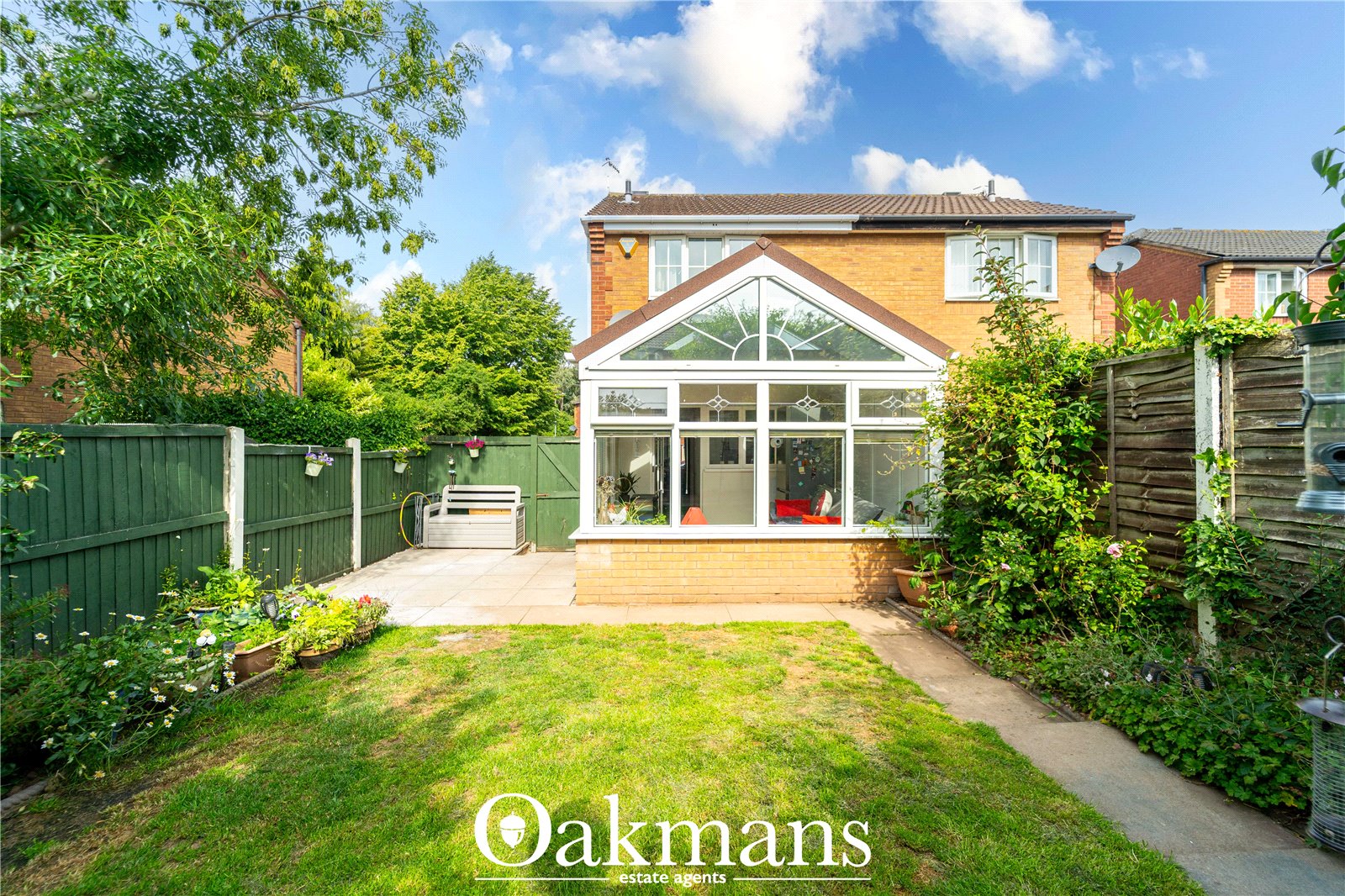 Abbey Close, Bromsgrove, B60