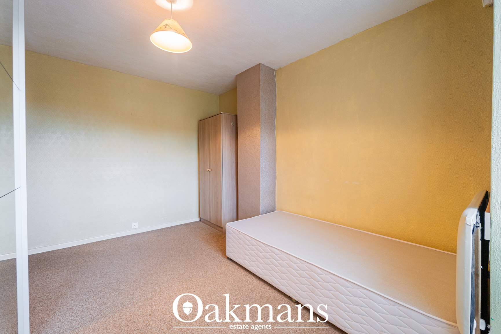 Oakwood Drive, Birmingham, B14