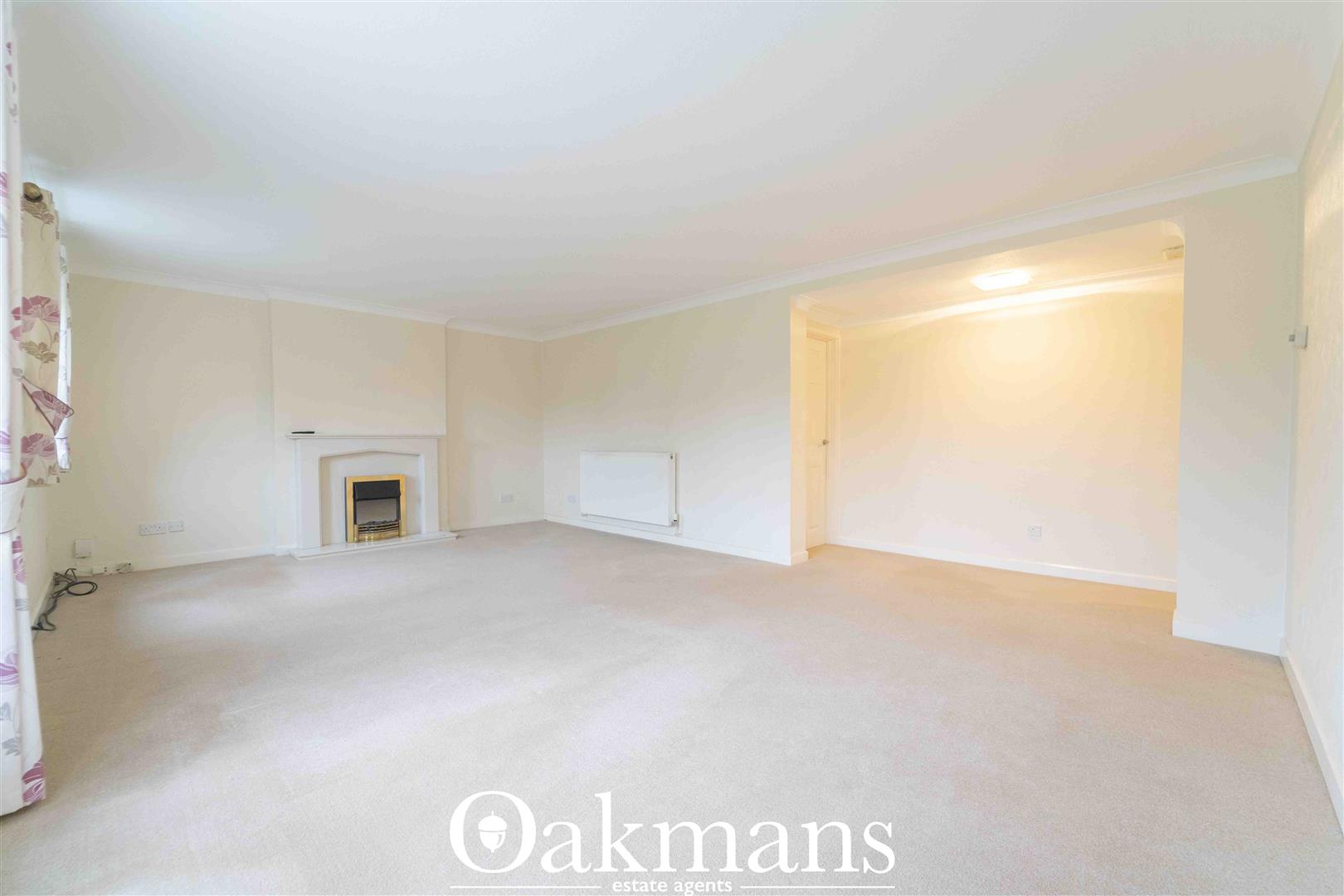 Queens Court, Solihull, B91