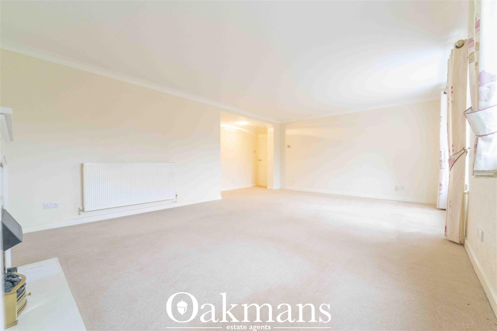 Queens Court, Solihull, B91