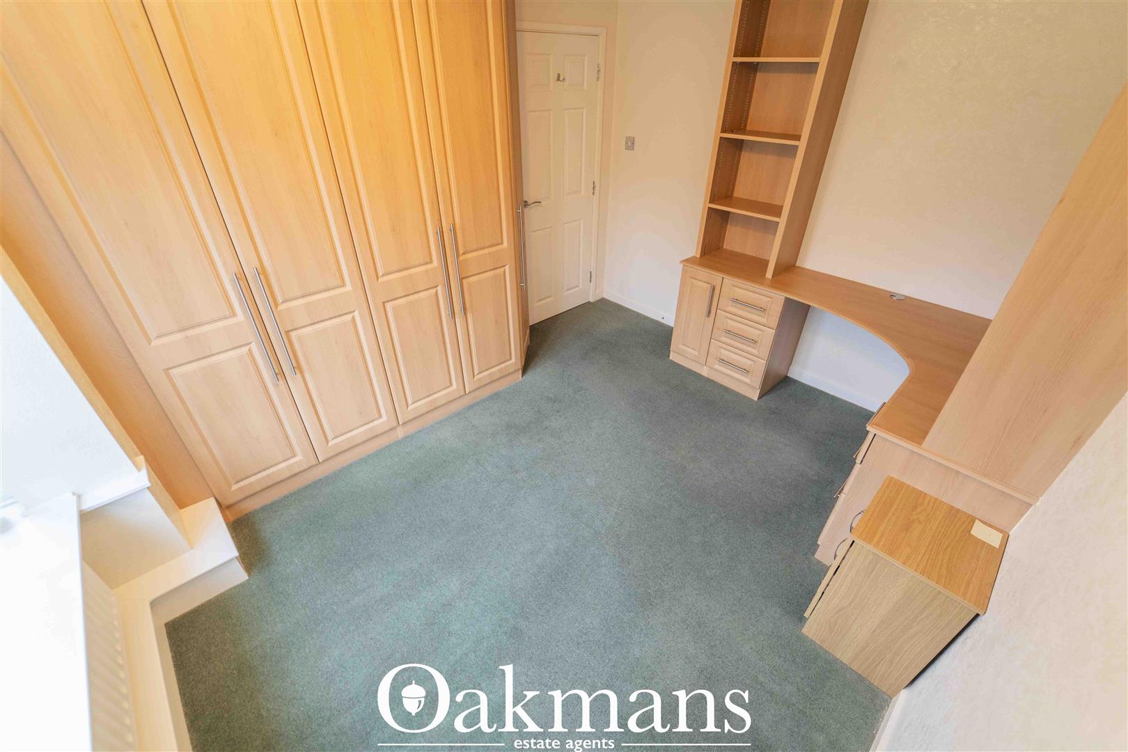 Queens Court, Solihull, B91