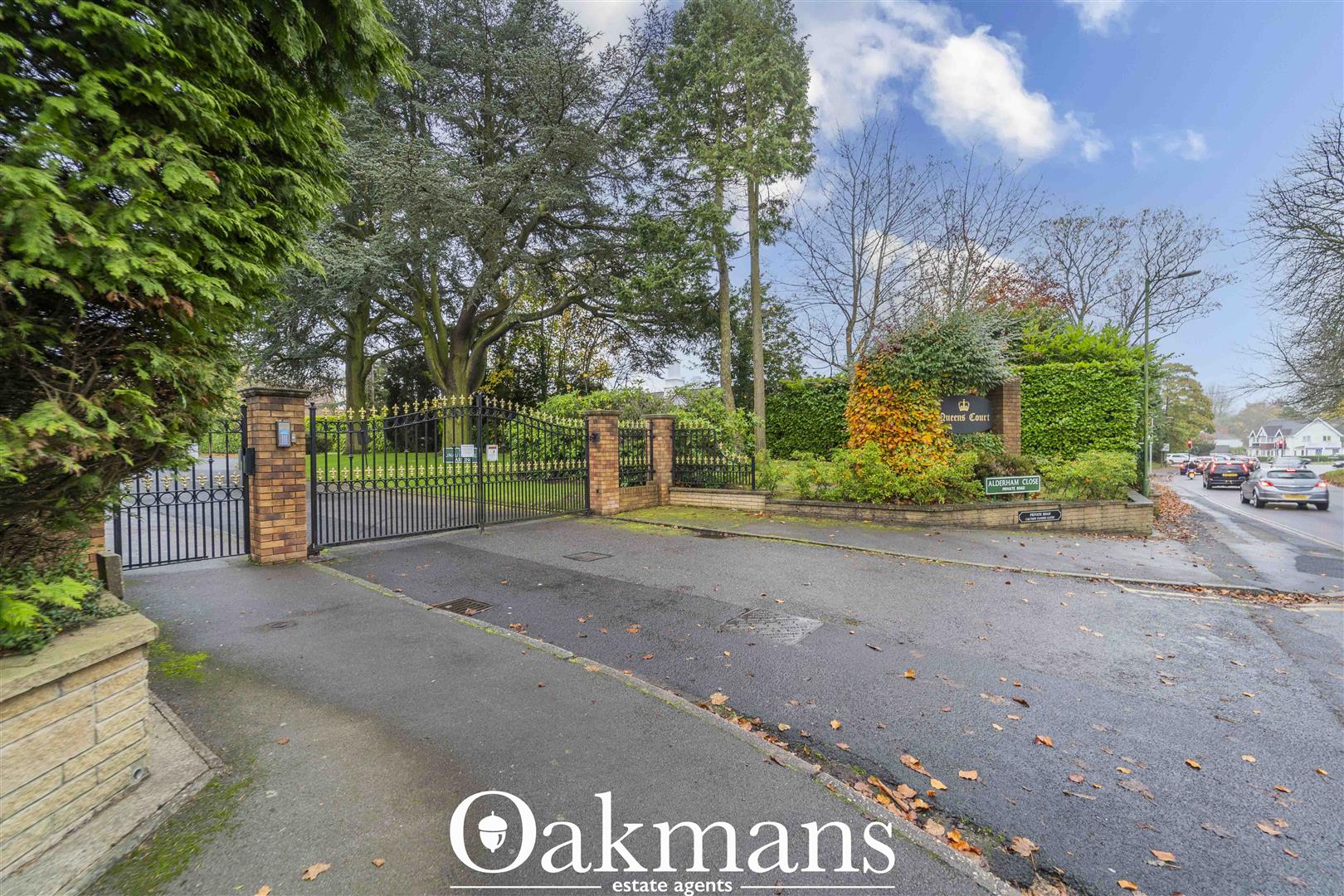 Queens Court, Solihull, B91
