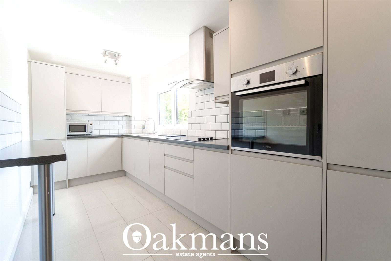 Stratford Road, Solihull, B90