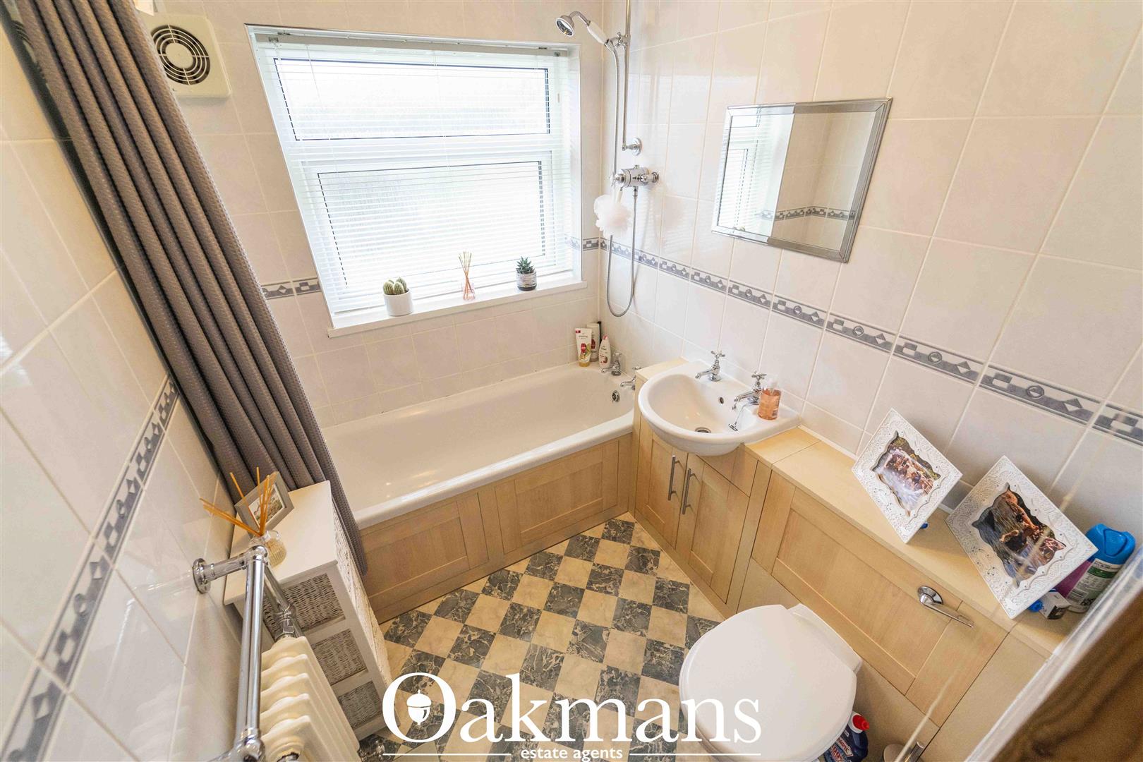 Firs Drive, Solihull, B90