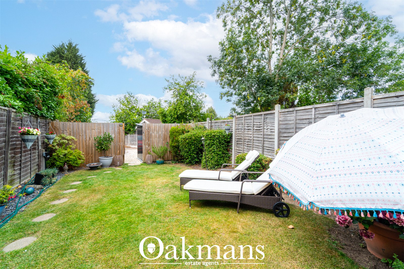 Larchmere Drive, Birmingham, B28